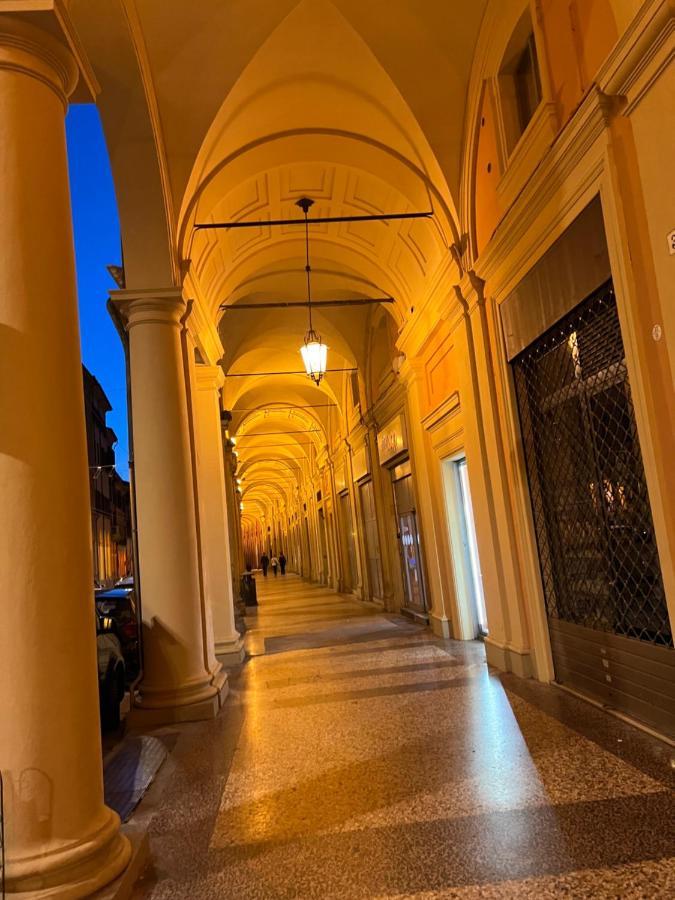 Moonlight Centro Bologna Hotell Exteriör bild