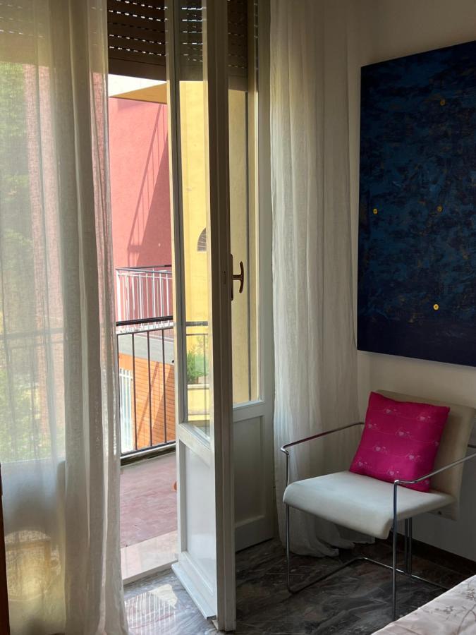 Moonlight Centro Bologna Hotell Exteriör bild